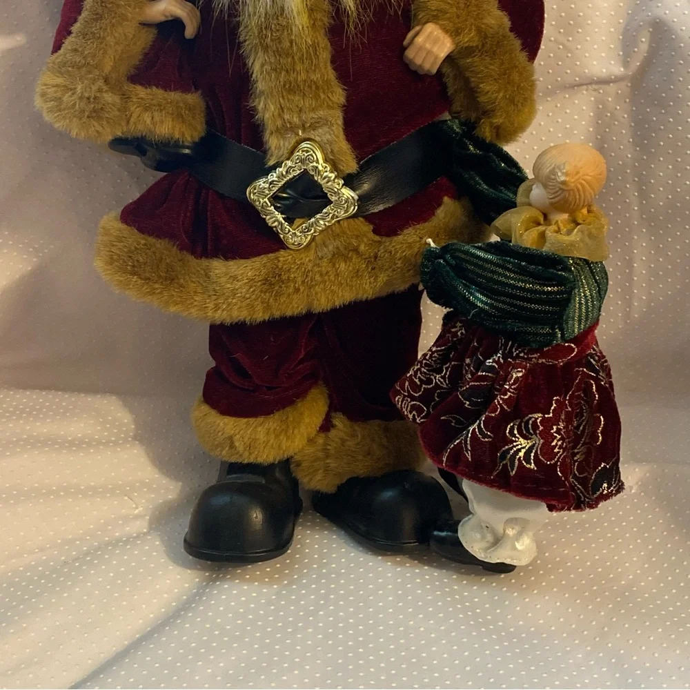 Festive Santa Claus With‎ Children Holiday Figurine - Red Musical Vintage No Key